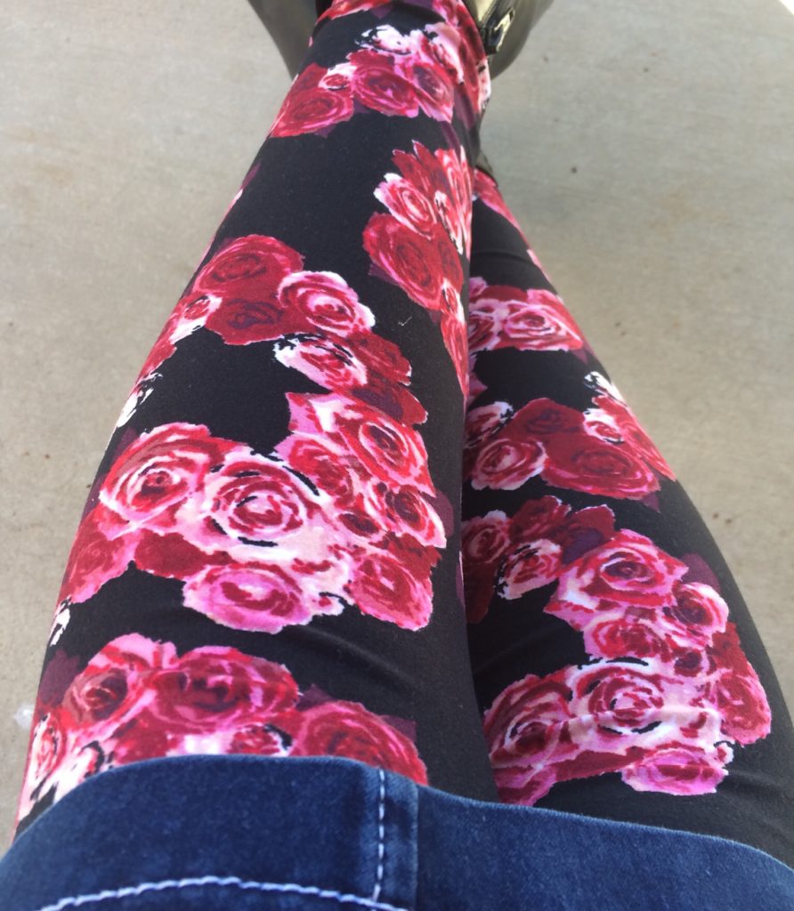 What I Wore ~Valentine's Leggings