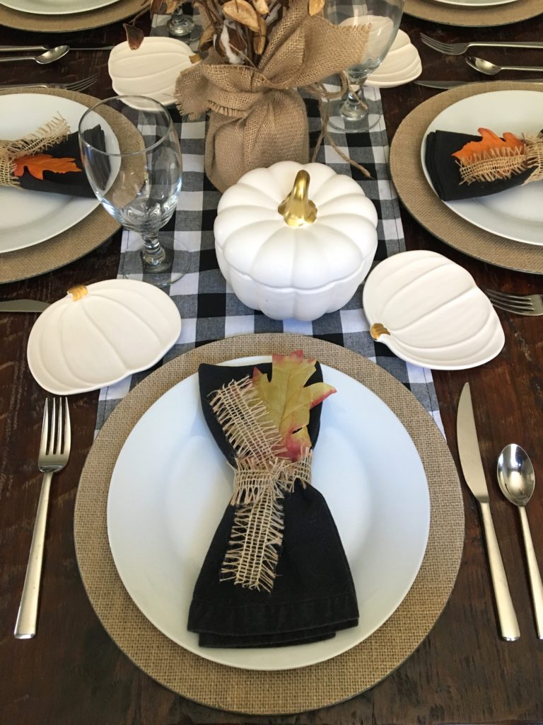 Simple Fall Napkins and Dining Room Tour