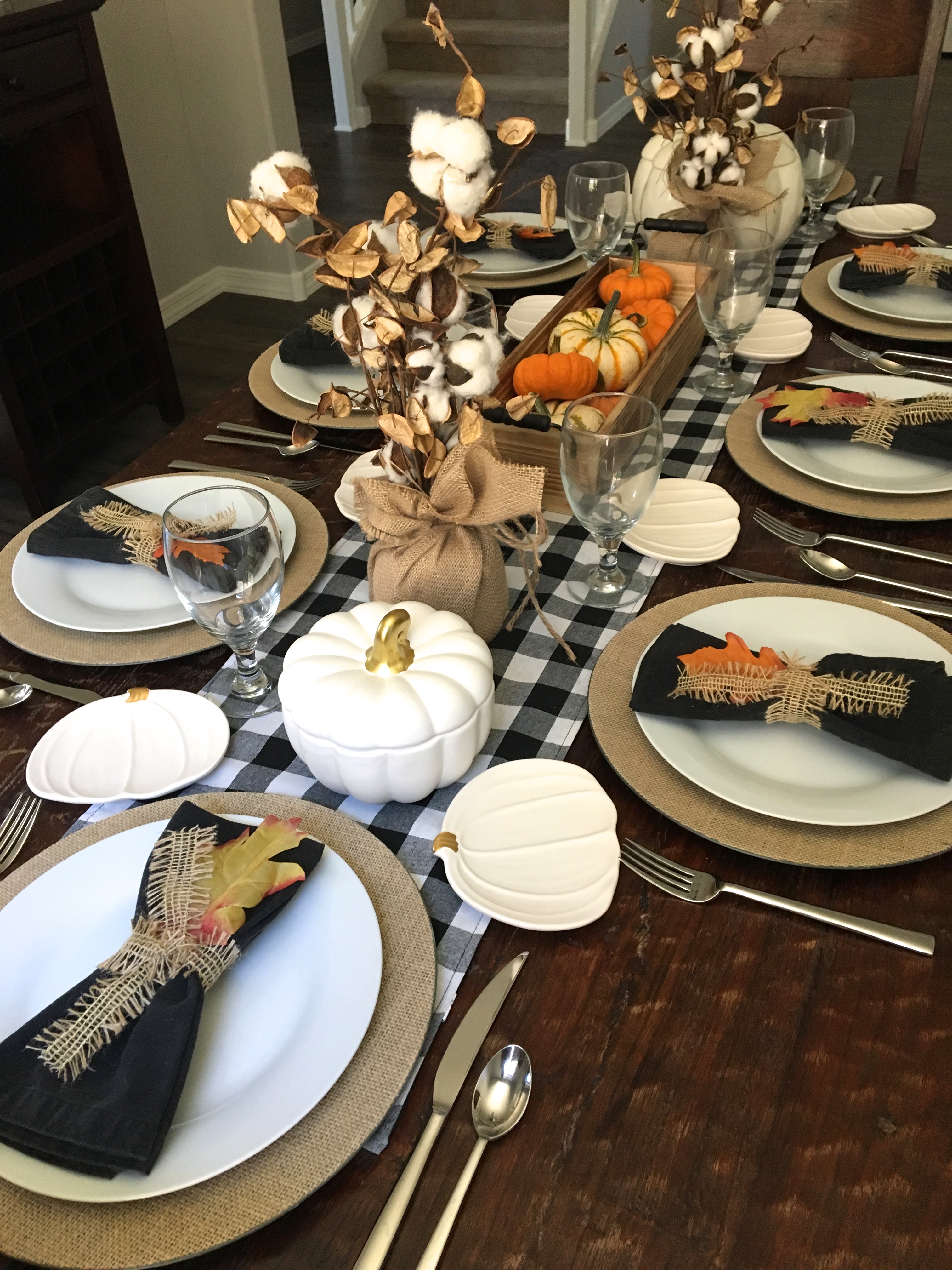 Simple Fall Napkins and Dining Room Tour